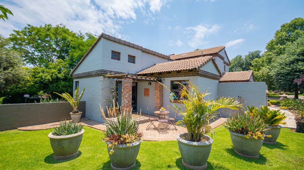 Interesting design from all sides of the home