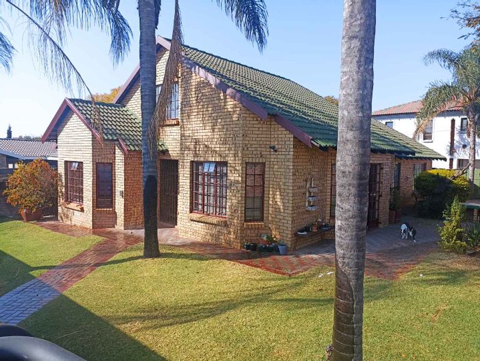 Silverton 27 Residential properties for sale