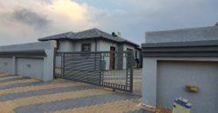 Property #2198040, House for sale in Soshanguve East Ext 3