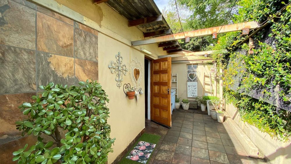 Flat - Entrance from outside.