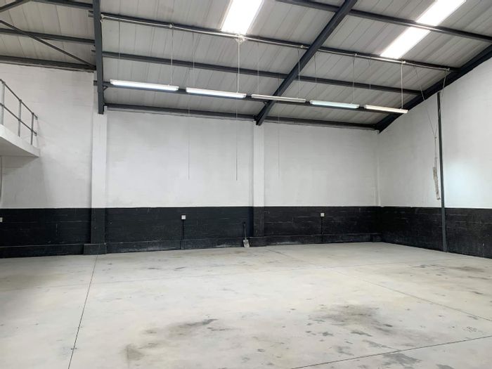 Industrial Unit To Rent in Epping Industrial with 24-hour security and three-phase power.