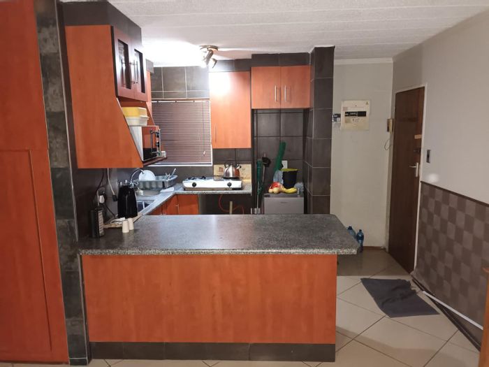 Property #2190764, Townhouse rental monthly in Ravenswood
