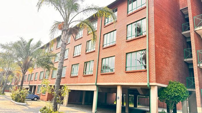 Property #2219877, Apartment rental monthly in Hatfield