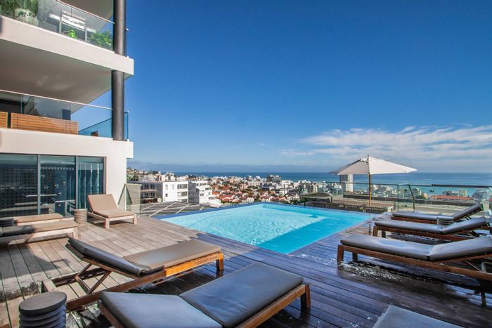 Property #2070499, Apartment for sale in Sea Point