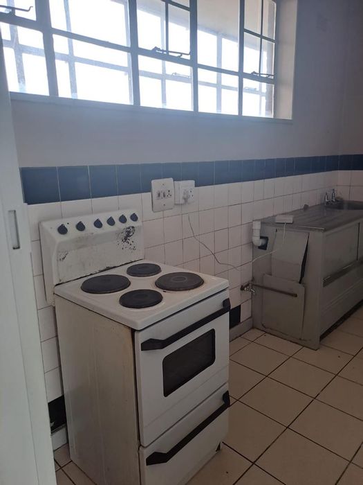 Property #2152402, Apartment rental monthly in Primrose
