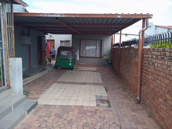 Property #2422691, House For Sale in Eersterust