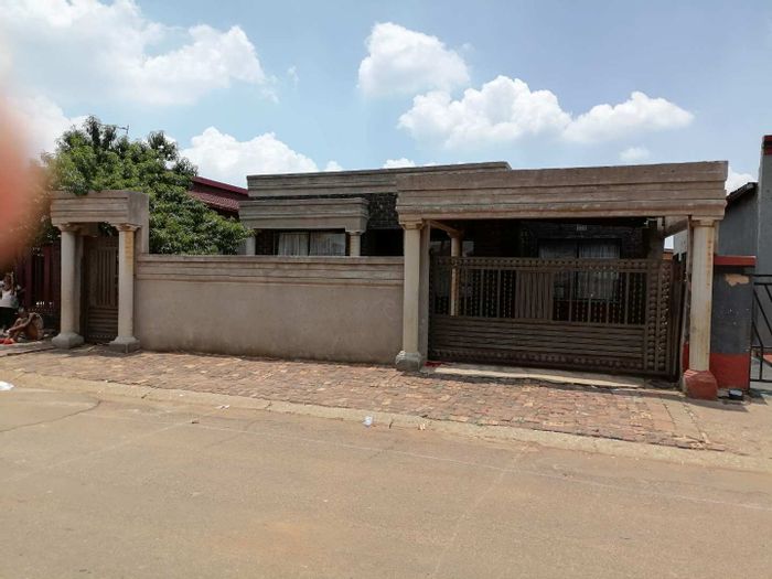 Delmas properties for sale