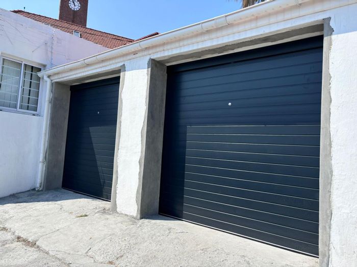 Vacant Land Residential To Rent in Green Point with 2 lock-up garages.