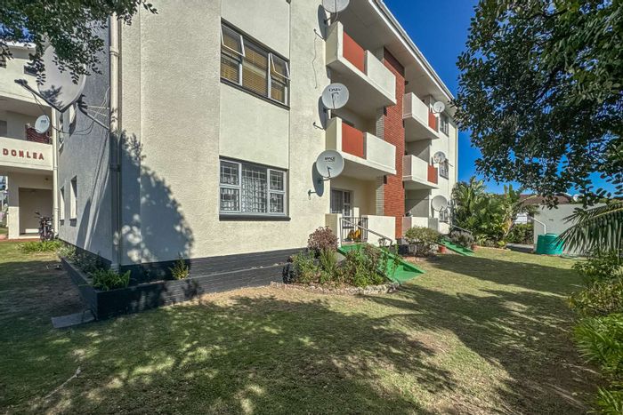 Property #2388943, Apartment For Sale in Humewood