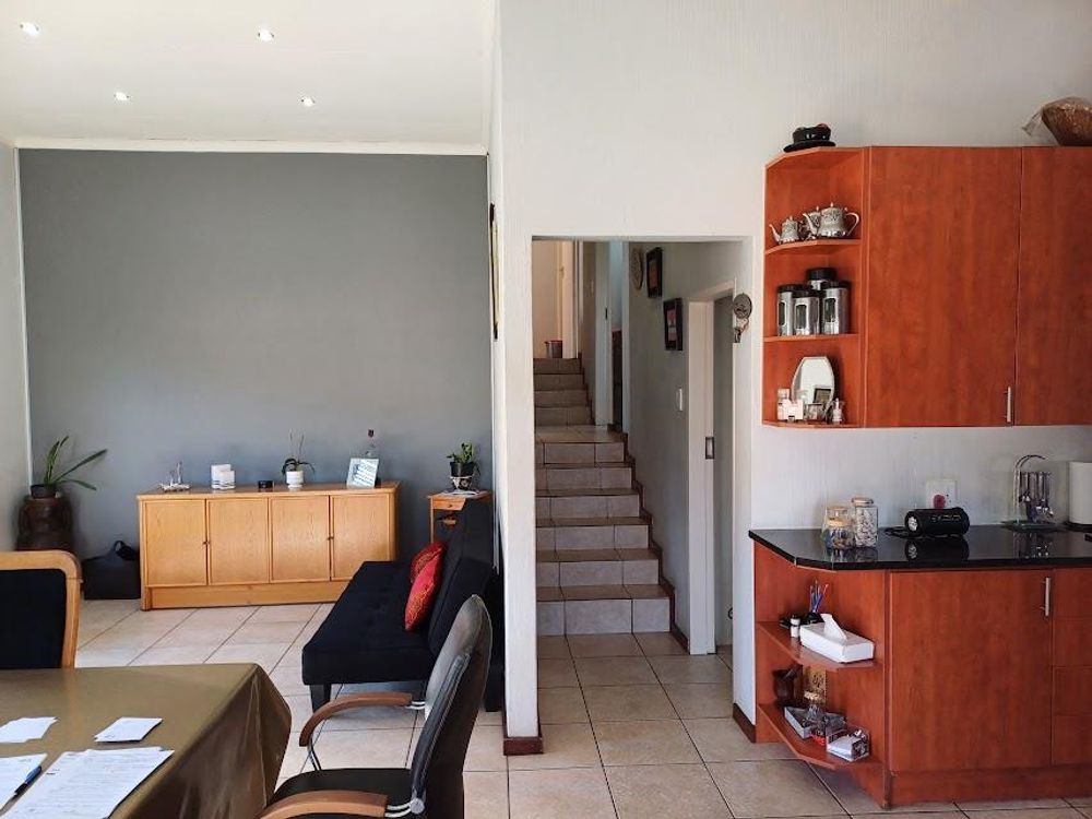 Open plan Lounge - Dining Room - Kitchen