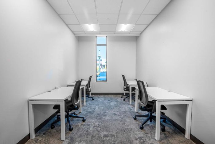 Flexible Office Space To Rent in Town Bush Valley with Global Network Access