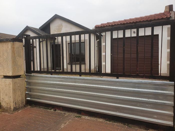 Property #2320173, House Rental Monthly in Roodekop