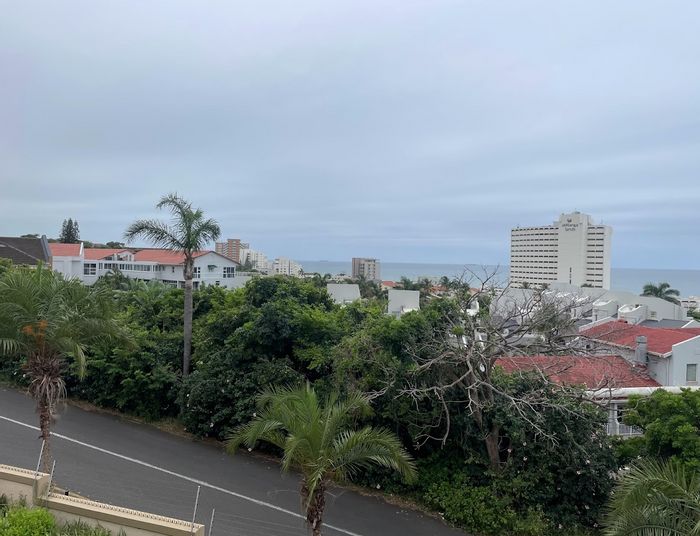 Property #2216484, Apartment for sale in Umhlanga