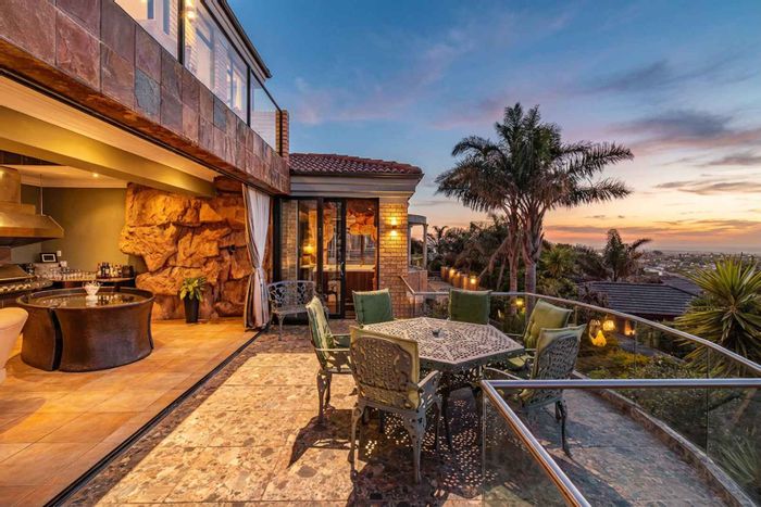 For Sale: Spacious Lovemore Heights house with pool, flatlet, and panoramic views.