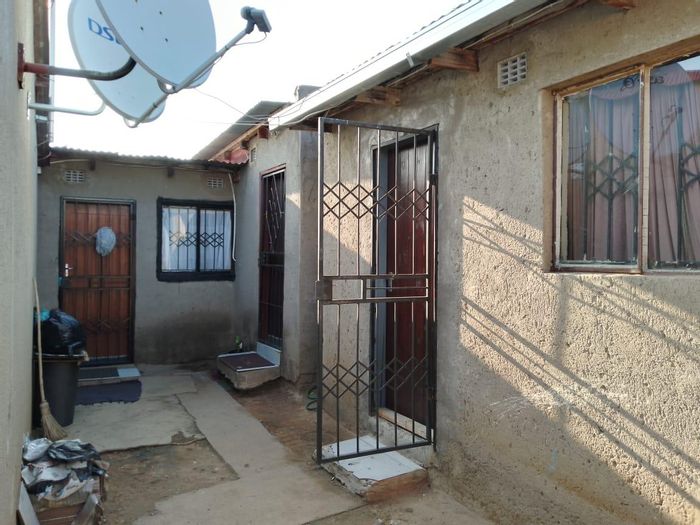 Property #2227157, House for sale in Olievenhoutbosch