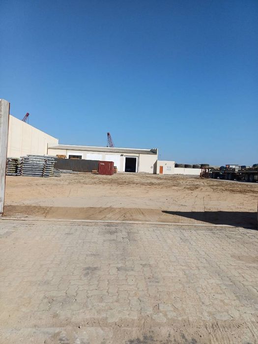 Light Industrial Property For Sale: 375m² Shed, Office, Storage, Enclosed, Near Natis