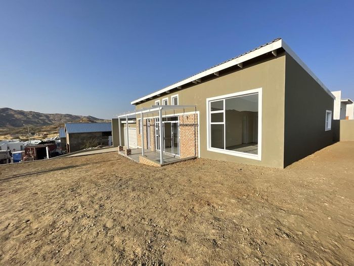 Elisenheim Gem: Modern 3-Bedroom House with Stunning Views, Spacious Living, and Double Garage