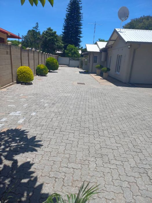 For Sale: Tsumeb Central House with 3 Bedrooms, Flat, Garden, and Security.