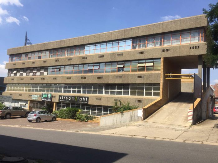 Property #2216846, Office rental monthly in Wynberg