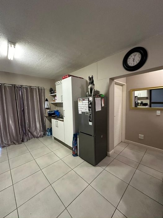 Property #2419664, Apartment For Sale in Rocky Crest