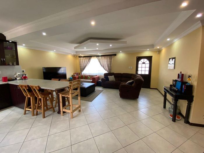 House for Sale in Swakopmund Ext 9: Beach proximity, flat, entertainment room, rental income.