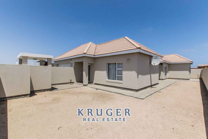 Property #2227218, House for sale in Swakopmund Ext 15