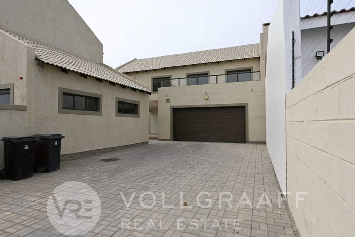 Versatile house with separate flat, near school and beach in Swakopmund Ext 15. For Sale.