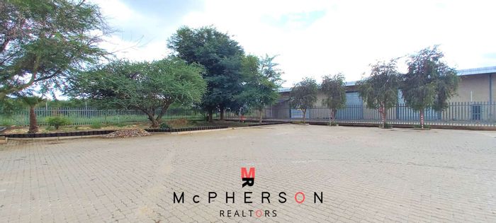 For Sale: Industrial Property in Prosperita with Office, Warehouse, and Residential Space.