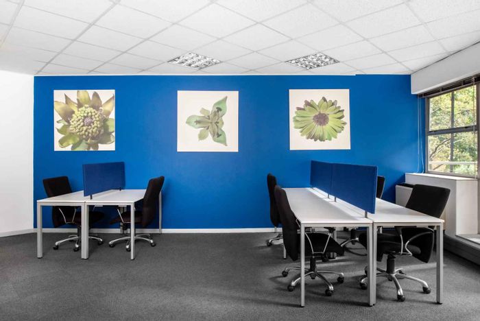 Office To Rent in Parktown: Private office, shared space, on-site parking, networking events.