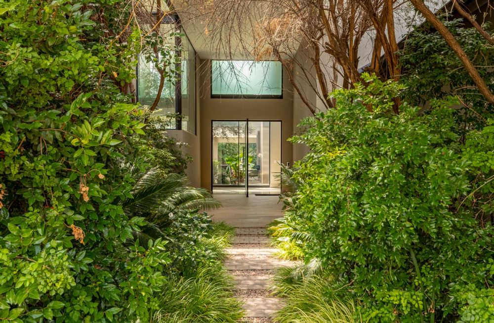 For Sale House in Waterfall Country Estate with pool, wine cellar, and