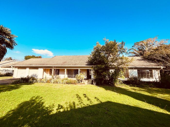 For Sale: Spacious 4-Bed House in Vryheid Central with Garage & Braai Area