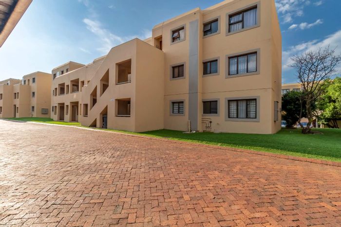 Property #2148509, Apartment for sale in Weltevreden Park