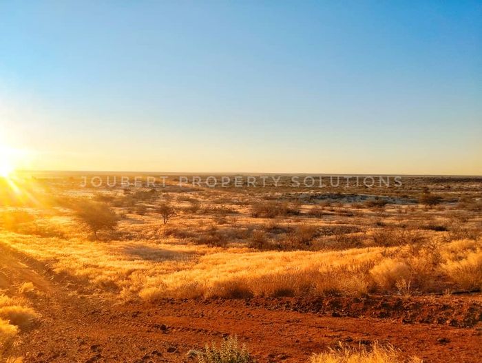 For Sale: Stampriet Central Farm with game, livestock, solar pivots, and security.