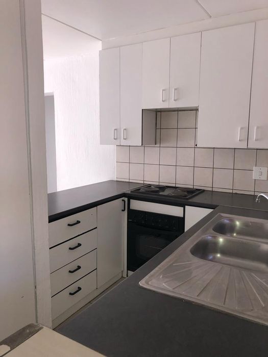 Property #2200868, Apartment rental monthly in Vorna Valley