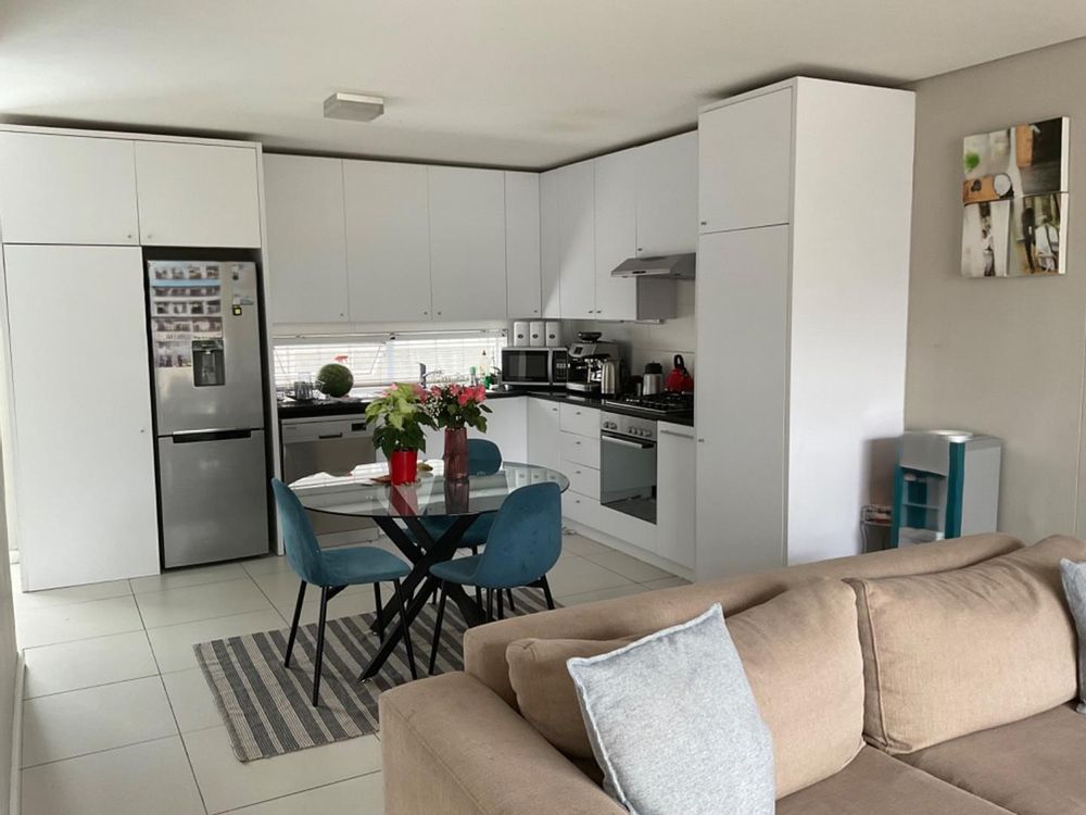 Kitchen/ Dining Room