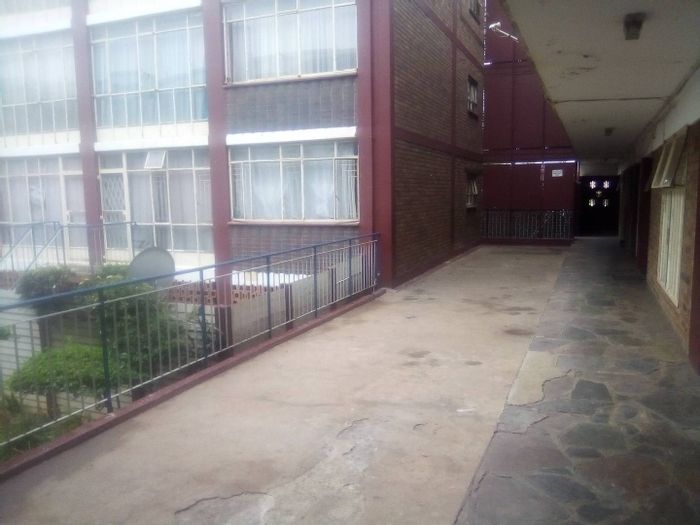 Property #2194199, Apartment for sale in Kempton Park