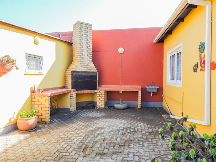 Property #2249099, Townhouse rental monthly in Swakopmund Central