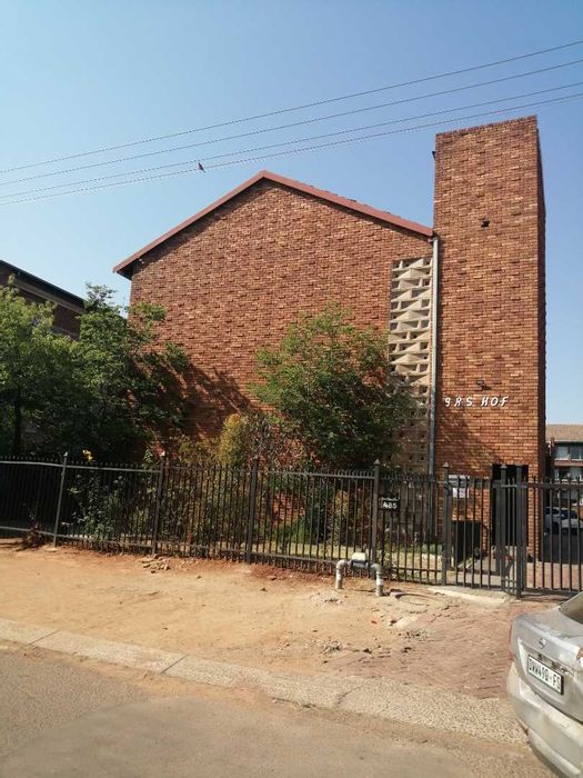 Pretoria Gardens apartments (5 properties)