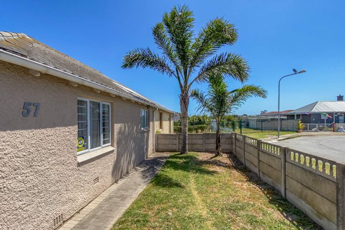 Property #2206022, House For Sale in South End