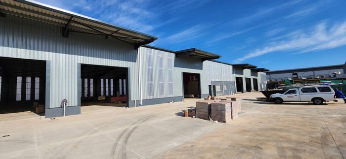 Industrial Warehouse for Sale in Waterfall Central: Secure, Customizable Space Available!