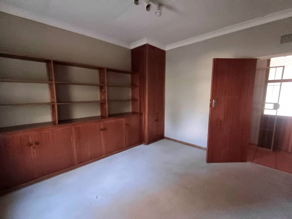 4th Bedroom or Study