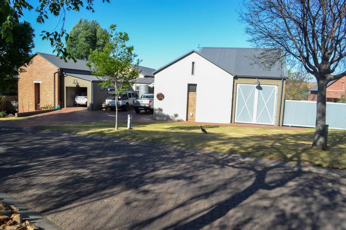 Property #2189311, House for sale in Southdowns Estate