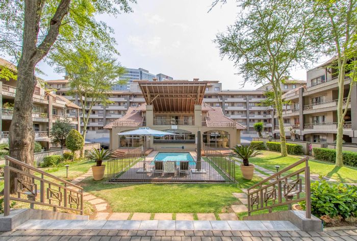 To Rent: 2-Bedroom Apartment in Morningside with Pool and Security Access.