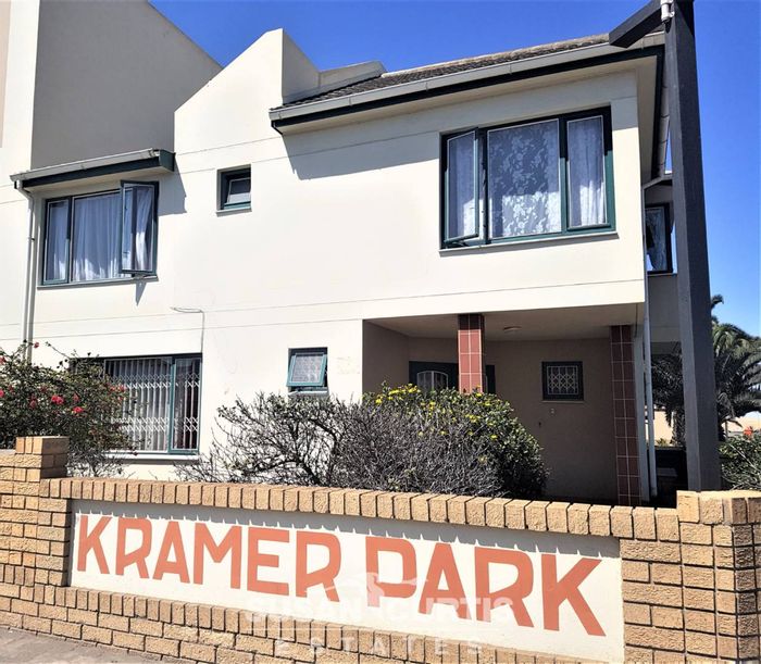 Property #2062455, Townhouse sold in Swakopmund Central