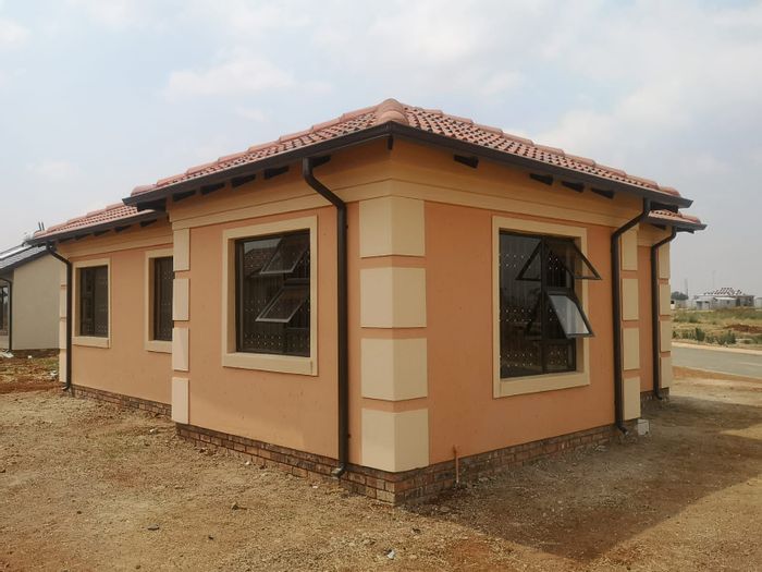 Kya Sands House For Sale: 3 bedrooms, secure community, investment opportunity.