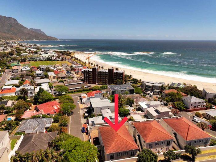 Property #2144040, Townhouse for sale in Camps Bay