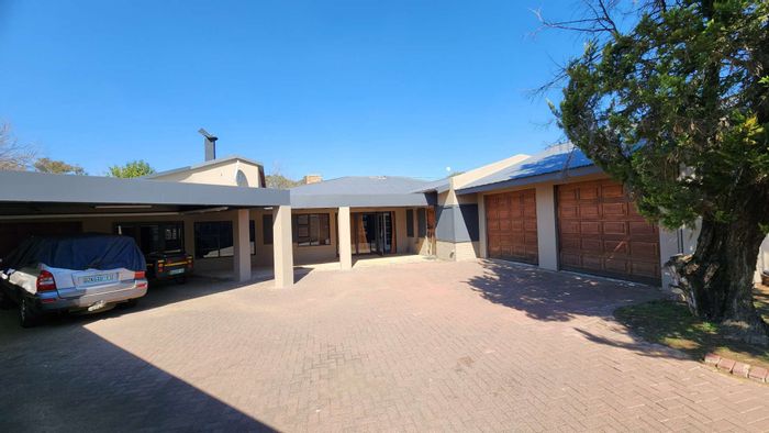 Property #2172799, House pending sale in Noordhoek