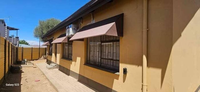 Khomasdal House For Sale: 3 Bedrooms, Carport, Security, Close to Amenities.