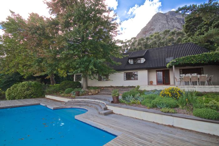 Property #2189641, Farm for sale in Franschhoek Central