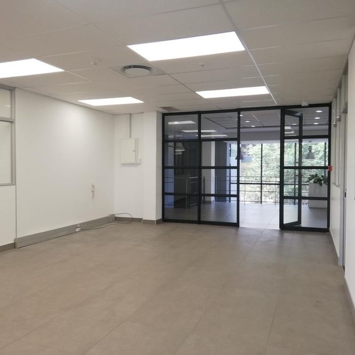 Property #2220832, Office rental monthly in Dawncliffe